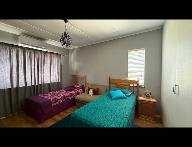 2 BEDROOM DUPLEX FOR SALE IN ESSENWOOD
